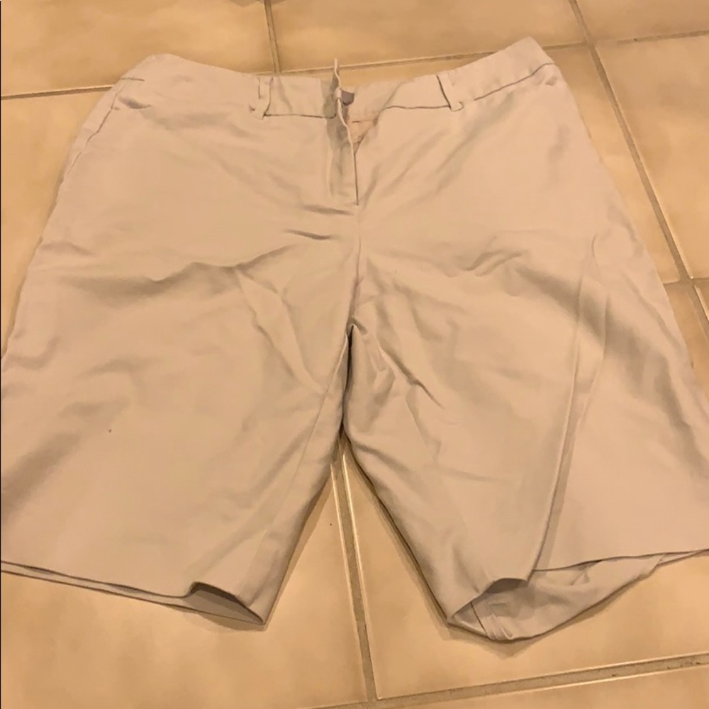 Chico’s mid thigh shorts